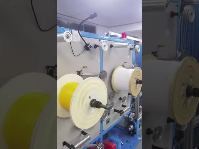 Yüksek Hızlı Veri İletimi İçin Özelleştirilmiş Uzunlukta MTRJ Erkek Çok Modlu Fiber Optik Yama Kablosu