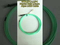 SC - SC çok modlu optik fiber yama kablosu çiftli kırmızı / siyah bot OM4 50/125