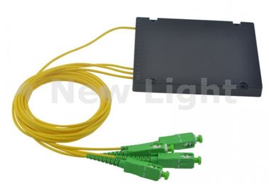 satın al 1x3 PLC Fiber Optik Bölücü SC APC Konnektörlü Tek Modlu Optik Kablo Kuplajcısı online manufacture