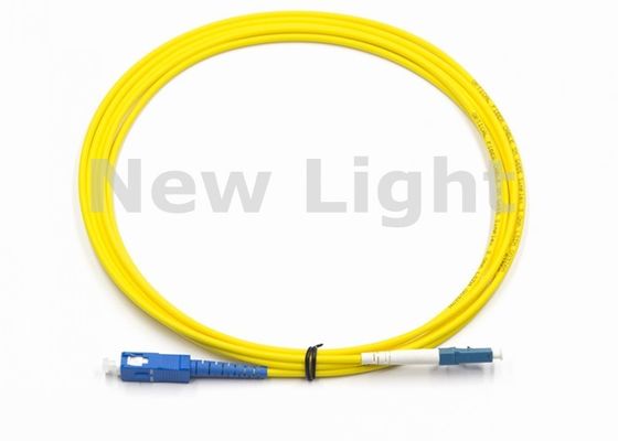 Tek Modlu LC-SC Optik Fiber Patch Kablosu Yüksek Sıcaklık Dayanıklılığı 2,0 mm çapı
