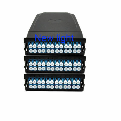 Yüksek yoğunluklu veri merkezleri için 12/24 çekirdek ve Corning fiber optik kablosu ile standart kayıp MPO kaset modülü